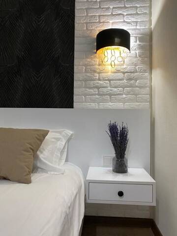 Фотографии Апарт-отели Loft Apartments Shymkent г. Шымкент (Казахстан) №3 Фото Апарт-отели Loft Apartments Shymkent г. Шымкент 3