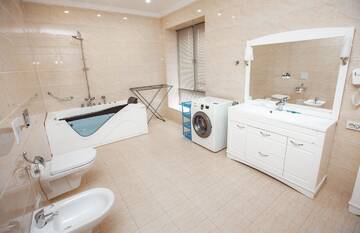 Фото номера Люкс с 2 спальнями Отель Park Hotel Orleu г. Шымкент 7