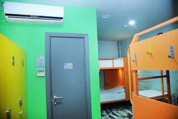Фото номера Кровать в общем номере для мужчин с 4 кроватями Хостелы City Hostel Shymkent г. Шымкент 7