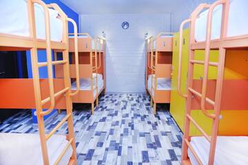 Фото номера Кровать в общем 8-местном номере Хостелы City Hostel Shymkent г. Шымкент 7