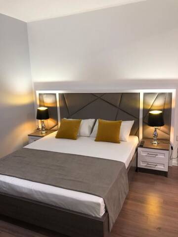Фото номера Апартаменты с 1 спальней Апарт-отели Loft Apartments Shymkent г. Шымкент 6
