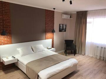 Фото номера Улучшенные апартаменты Апарт-отели Loft Apartments Shymkent г. Шымкент 6