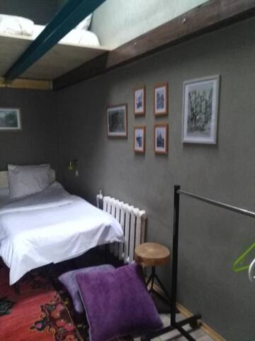 Фото номера Двухместный номер с 1 кроватью Хостелы Hostel Sweet home г. Шымкент 41