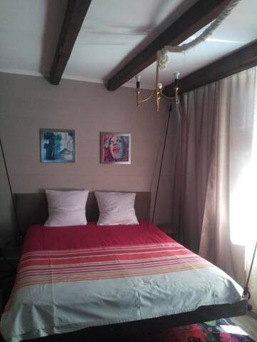 Фото номера Двухместный номер с 1 кроватью Хостелы Hostel Sweet home г. Шымкент 2