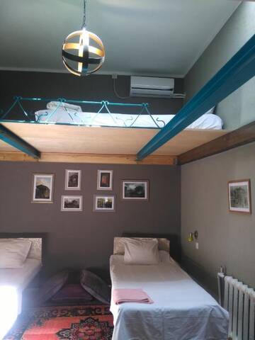Фото номера Двухместный номер с 1 кроватью Хостелы Hostel Sweet home г. Шымкент 16