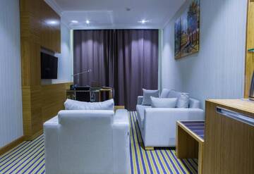 Фото номера Улучшенный люкс Отель Aidana Plaza Hotel г. Шымкент 4