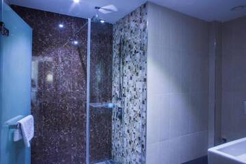 Фото номера Двухместный номер Делюкс с 2 отдельными кроватями Отель Aidana Plaza Hotel г. Шымкент 4